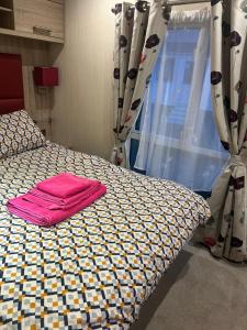 3 bedroom, 2 bathroom caravan Presthaven Beach Resort