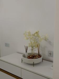 Elegant Central Apartment Balcony & City View