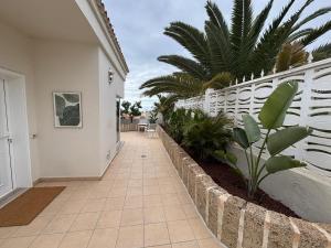 Villa Ellen Costa Adeje View a Heated pool luxury