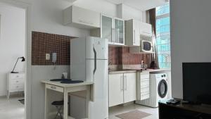 Apartamento com vista para praia na Aparecida em Santos SP