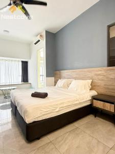 Imperio Residences Private Bathtub or Jacuzzi by Nestcove