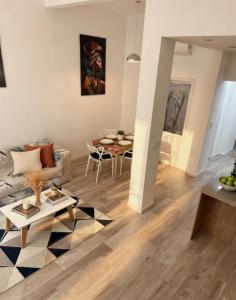 Charming Private House in Recoleta Quiet & Central