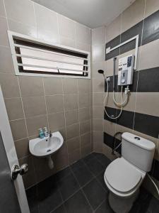 PORT DICKSON HomeStay, Family 2 BR Netflix Wifi