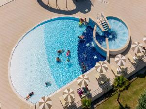 Mobile Home im Ferienpark in Cologna Spiaggia