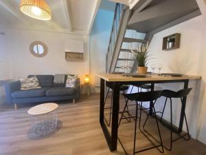 Villa rénovée à 2 pas de la plage - 4 pers. - FR-1-413-269