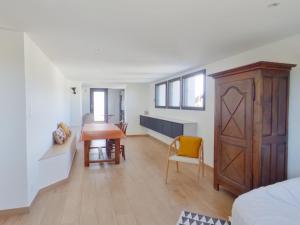 Appartement lumineux avec terrasse - 2 pers. - FR-1-834-25