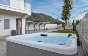 Amazing Home In Trabia With Private Swimming Pool, Can Be Inside Or Outside
