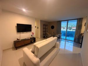 Apto luxury de 3 hab, 6 a 8 personas, a 3 min de la playa, Santa Marta