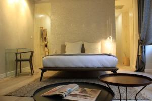 Comfort Suite room in Les Suites Massena