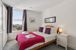 2 Bed in Whitby oc-w026