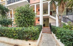 Pet Friendly Apartment In Torrevieja With Wifi