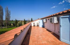 Nice Home In Pescia Romana With Wifi