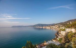 3 Bedroom Pet Friendly Apartment In Varazze