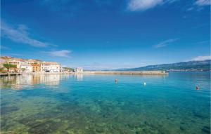 2 Bedroom Pet Friendly Apartment In Cizici