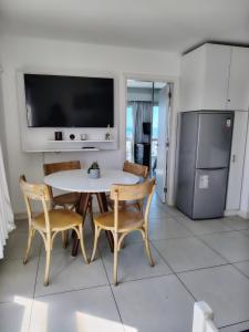 509 Apt in Peninsula with ocean view and garage