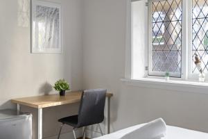 Boutique Double Room Near Light Rail in North Parramatta - Shared Bathroom