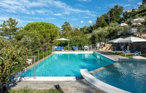 Awesome Apartment In Montecastelli Pisano
