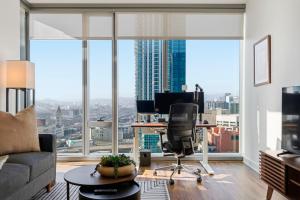 Rincon Hill 1 Bedroom w Work Setup by Anyplace - 11764