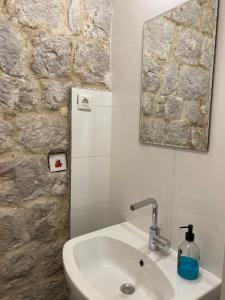 Apartment Dottore Komiza