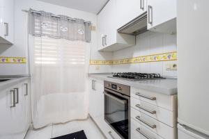 Hauzify I Apartament Orquídies