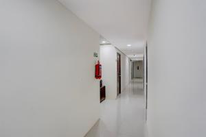 Hotel O Kompally City Mall Formerly Sriman Stay Inn