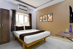 Collection O Kolkata International Airport