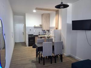 Departamento amplio, moderno y luminoso