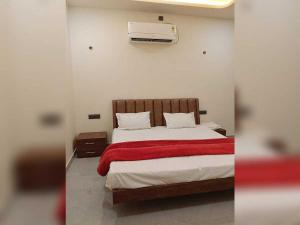 SPOT ON Hotel Kanha