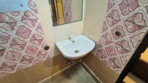 Hotel O Krishna Bhawan