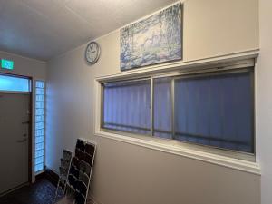 一棟貸しの宿 ねやがわハウス Vacation Rental NEYAGAWA HOUSE