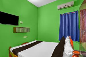 Hotel O white inn vandalur