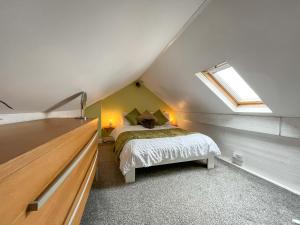 Apartment 2 - Ukc9275