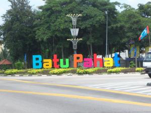 3 min to Batu Pahat Mall Mcd 3BR