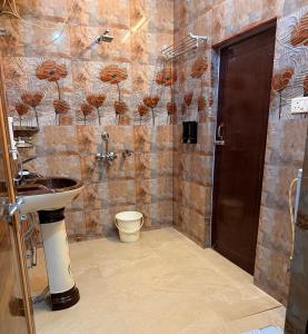 Sangam Nest Entire 2RК apartment With Garden For You