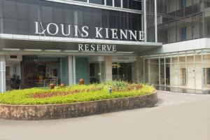 Louis Kienne Reserve Cikarang