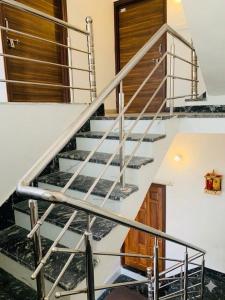 Privyrooms Taramandal