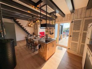 LESCALE - A charming comfortable house just a stones throw from the sea