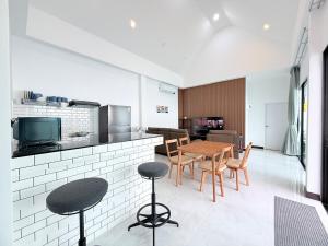 Home Poolvilla Huahin
