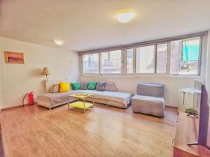 Cozy & Modern Flat for 5 in Athens