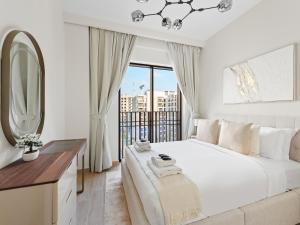 Luxury Elegance 2BDR In Sunset-Creek Beach- 03