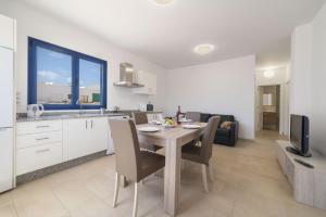 Apartmento Calima 3 by Escape Home
