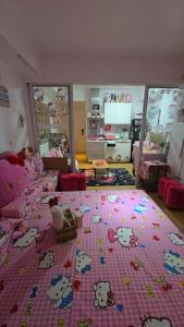 Hello kitty theme at azure