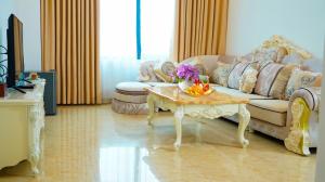 Lan Chau Luxury Hotel