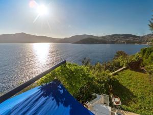 The White Collection - Villa Sun