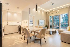 Spacious Central Marina Home