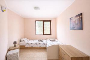Apollon-5 Family 2BDR Apartment