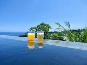 LiRi Villa - Ocean, hills, valley view
