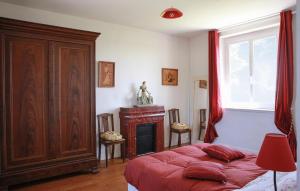3 Bedroom Awesome Home In Crasville