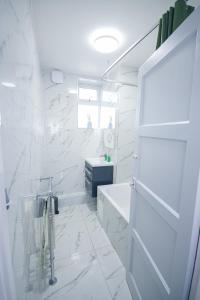 Stylish 4 Bed flat in the heart of Hackney