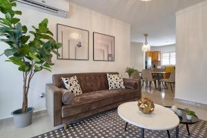 ®3BR{Swing~Experience} @AlamedaGymWiFi KidsZone